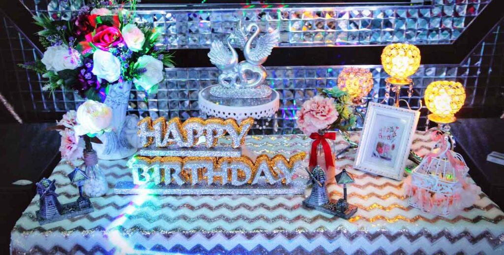 to-chuc-trang-tri-tiec-sinh-nhat-tai-quan-karaoke-9