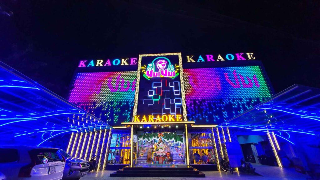 mat-bang-mo-quan-bar-pub-lounge-beer-club-1