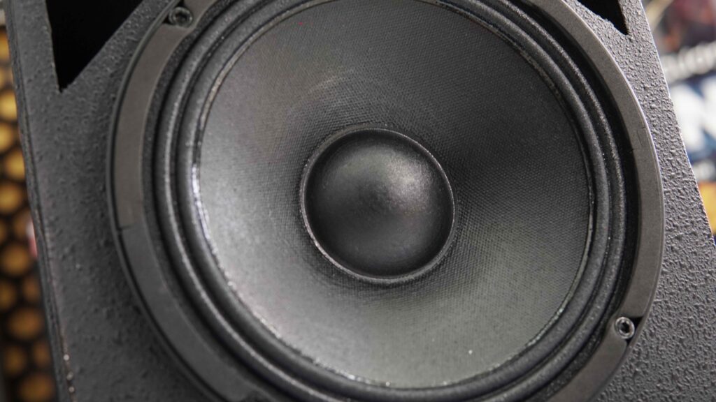 loa-bass-d80c