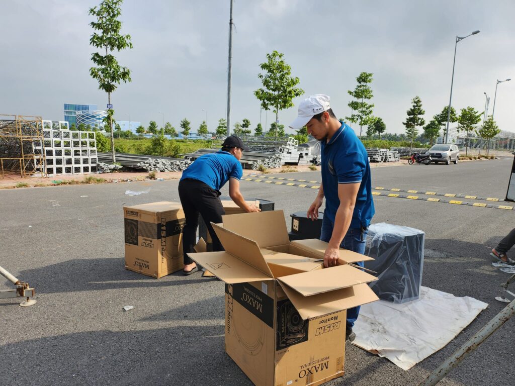 prosound-mien-tay-2022-chuan-bi-dung-san-khau-5