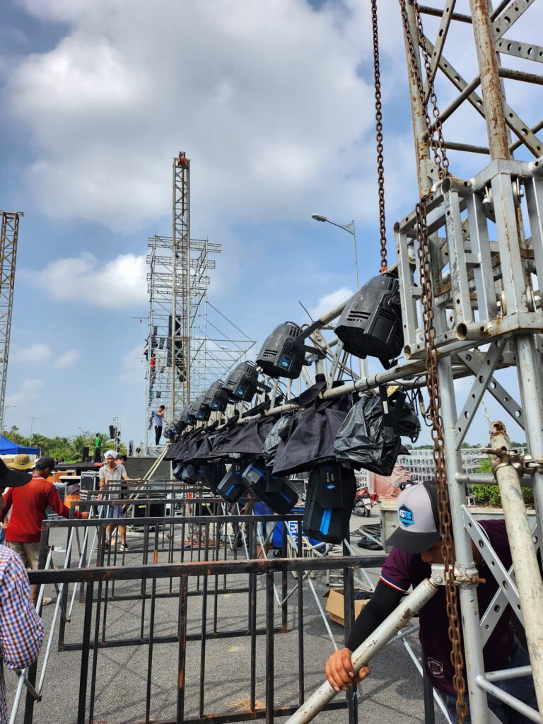 prosound-mien-tay-2022-chuan-bi-dung-san-khau-10